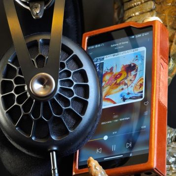 Meze Audio 105 AER