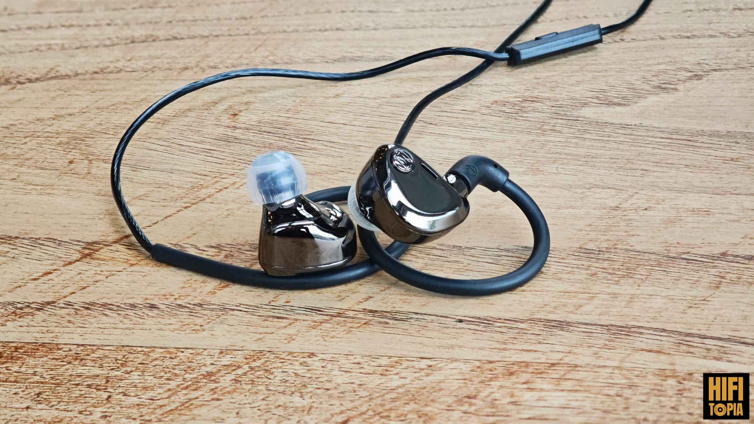 Twistura Delta Review